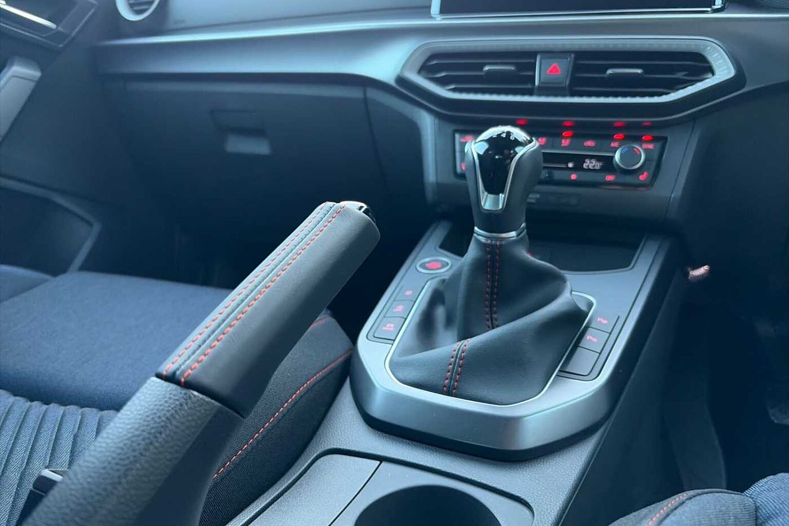 SEAT Arona 1.0 TSI 115 FR Black Edition 5dr