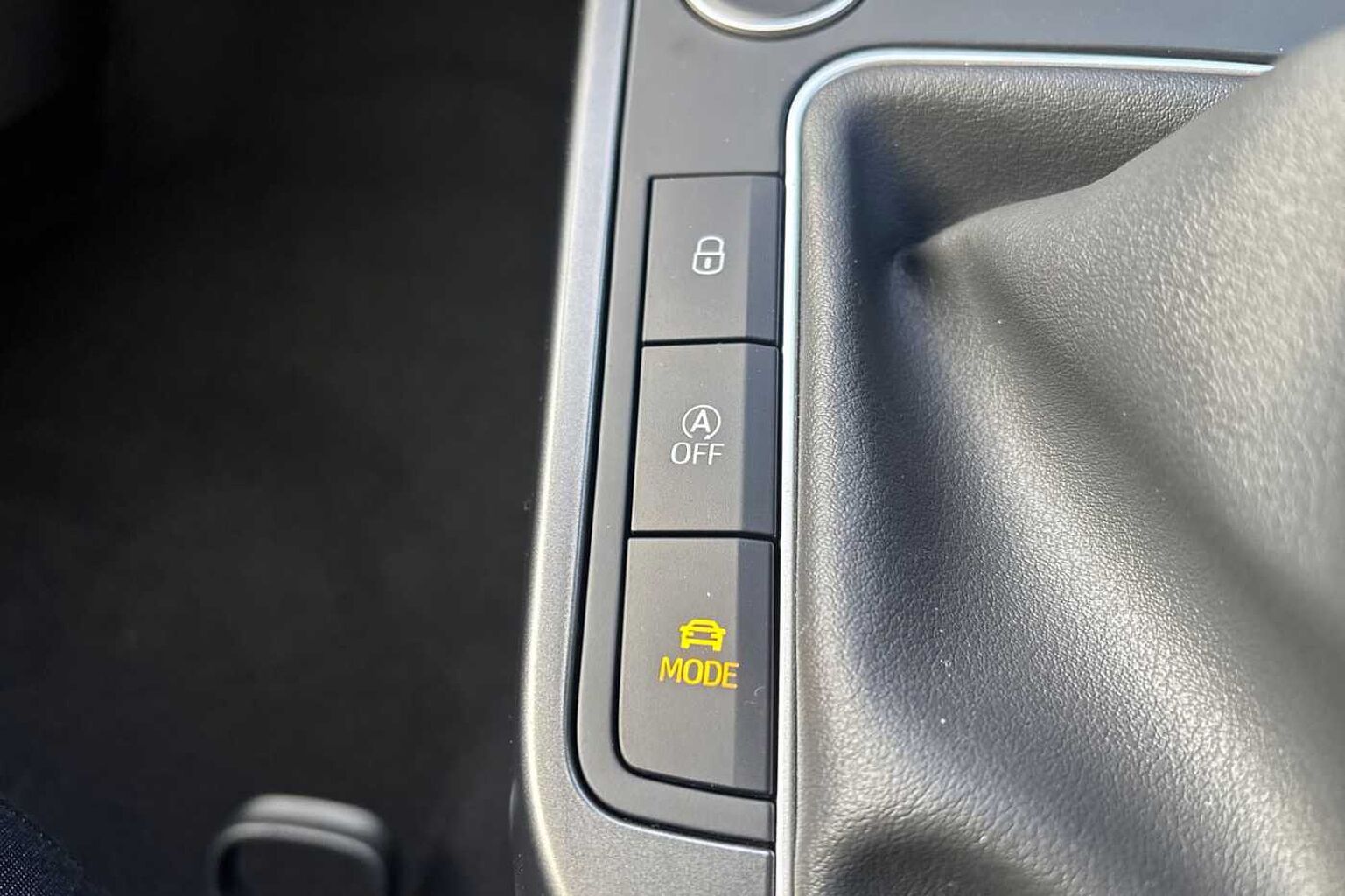 SEAT Arona 1.0 TSI 115 FR Black Edition 5dr