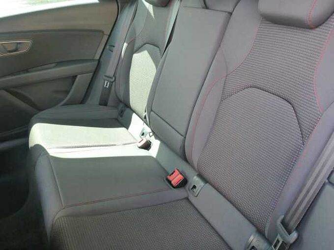 SEAT Leon Estate 1.5 TSI EVO FR (130ps)