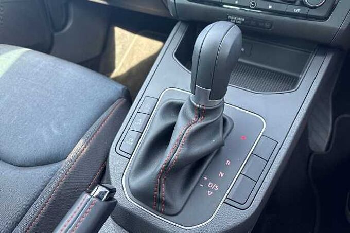 SEAT Ibiza 1.0 TSI (115ps) FR DSG 5-Door