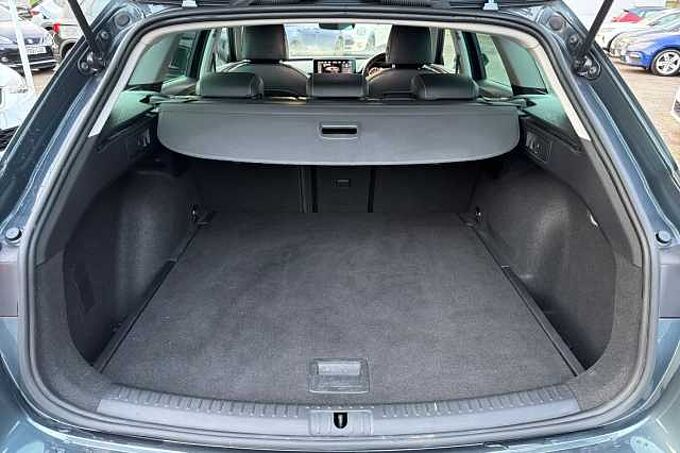 SEAT Leon 1.5 eTSI 150 Xcellence 5dr DSG