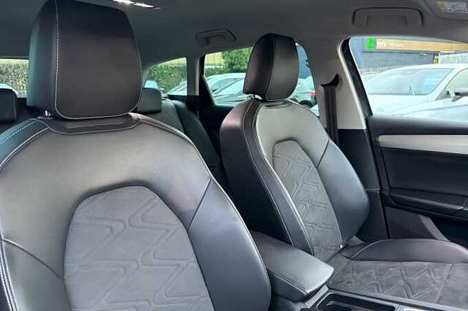 SEAT Leon 1.5 eTSI 150 Xcellence 5dr DSG