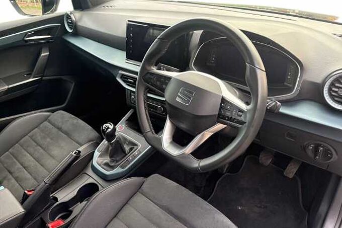 SEAT Arona 1.0 TSI 110 XPERIENCE Lux 5dr